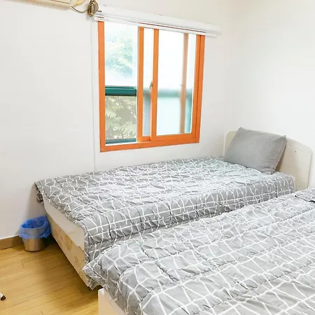 Hipzy Guesthouse