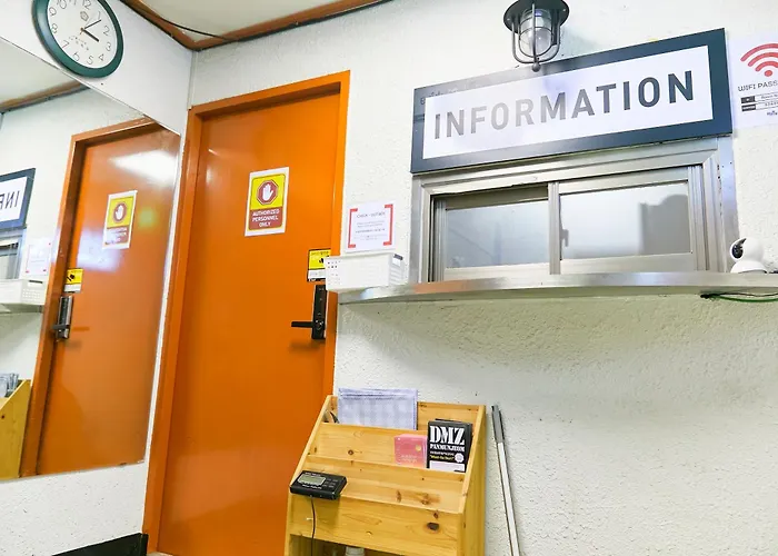 Hipzy Hostel