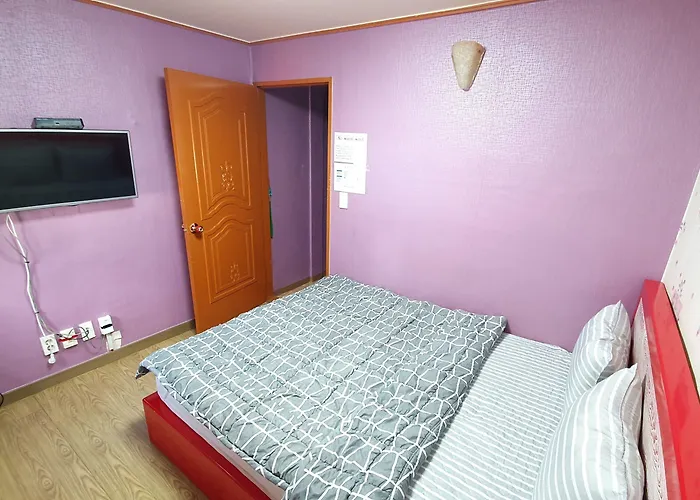 Hipzy Hostel *